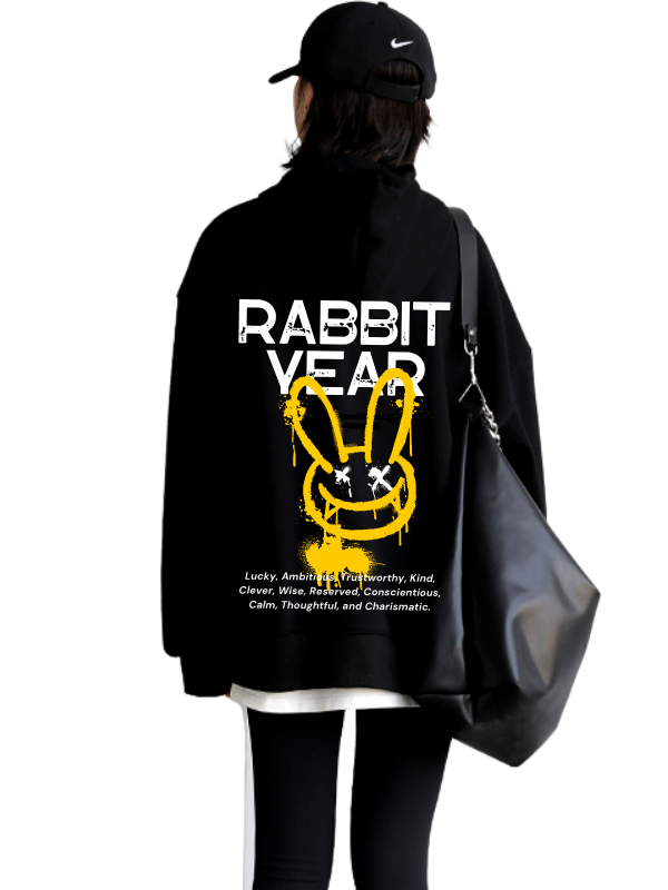 Rabbit Year Baskılı Kadin Sweatshirt Siyah…