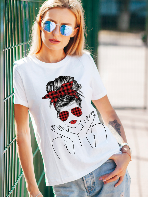 Silüet Baskılı Kadın Tshirt - Beyaz…