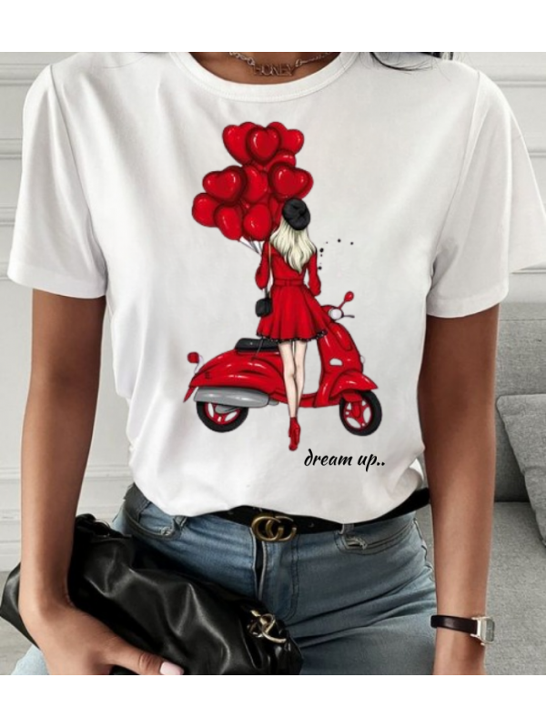 Kırmızı Balonlar Baskılı Kadın Beyaz Tshirt Tişört…