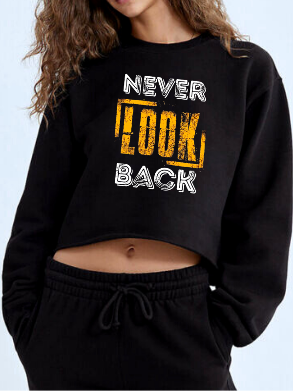 Never baskılı crop sweat siyah…