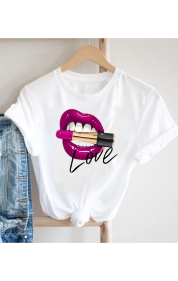 Pembe Dudak Ruj ve Love Baskılı Kadın Beyaz Tshirt Tişört…