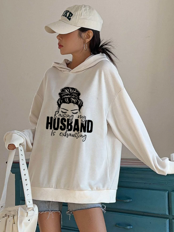 Husband Baskılı Kadın Sweat Beyaz…